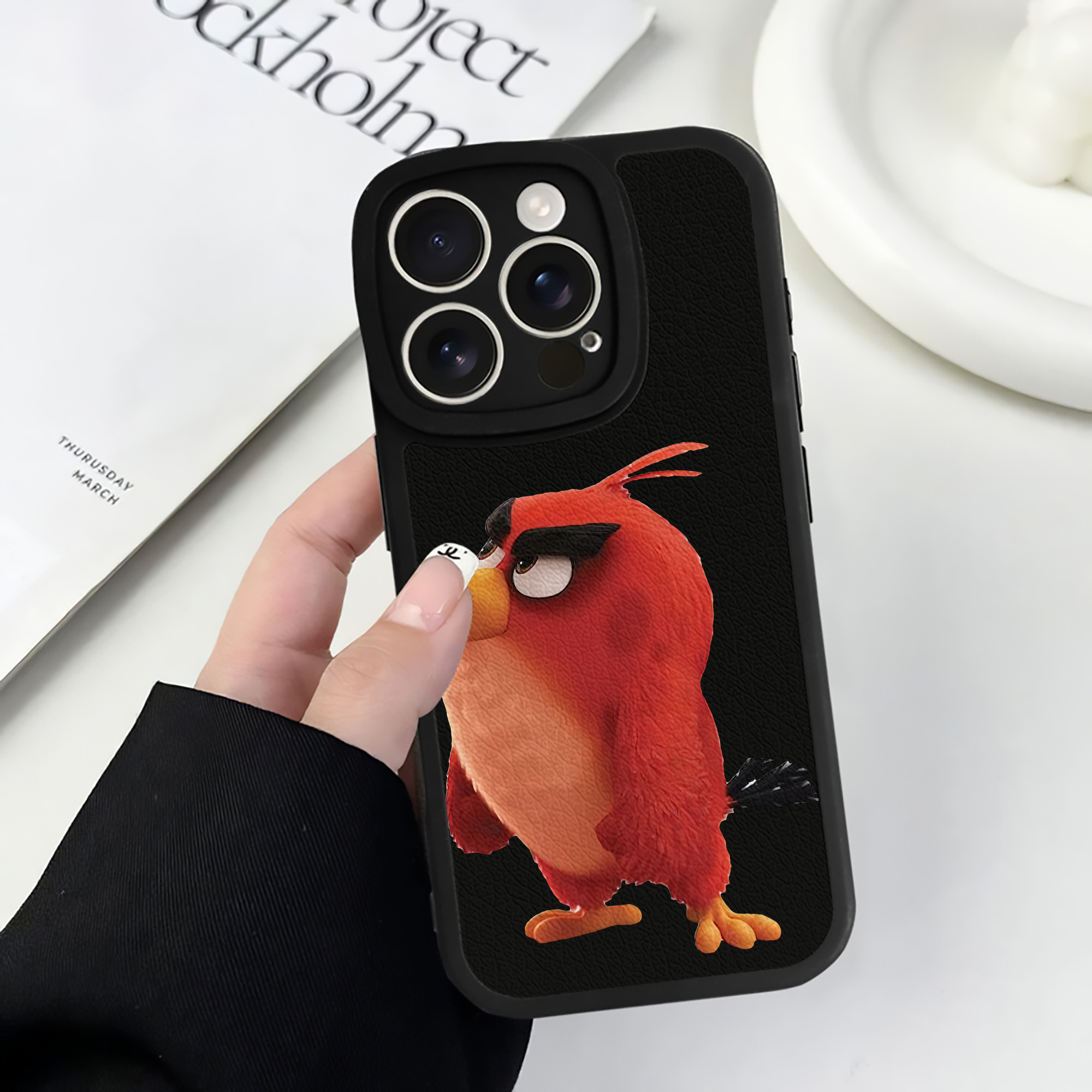 （画像用） Angry Birds アングリーバード 【iPhone 16シリーズ対応】シリコンスマホケース（レザー調） 材質：シリコン